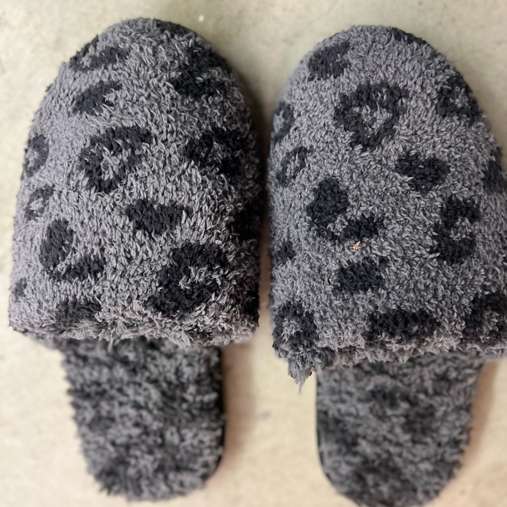 Barefoot Dreams Cozy Chic Leopard Slippers